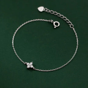 Pulseira Floral Cravejada de Zircônia